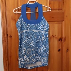 Lululemon tank